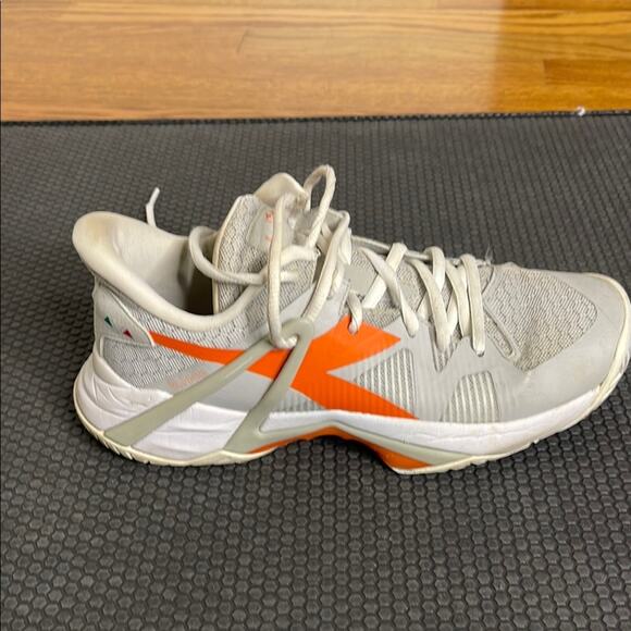 Diadora Athletic Shoes - Gray and Orange Size 8 - Picture 6 of 10
